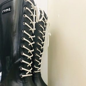 Discontinued Roma Rain Boots Sadie Robertson 8